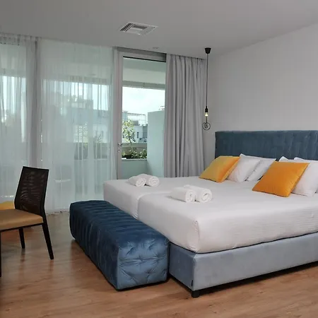 Athenaeum Palace & Luxury